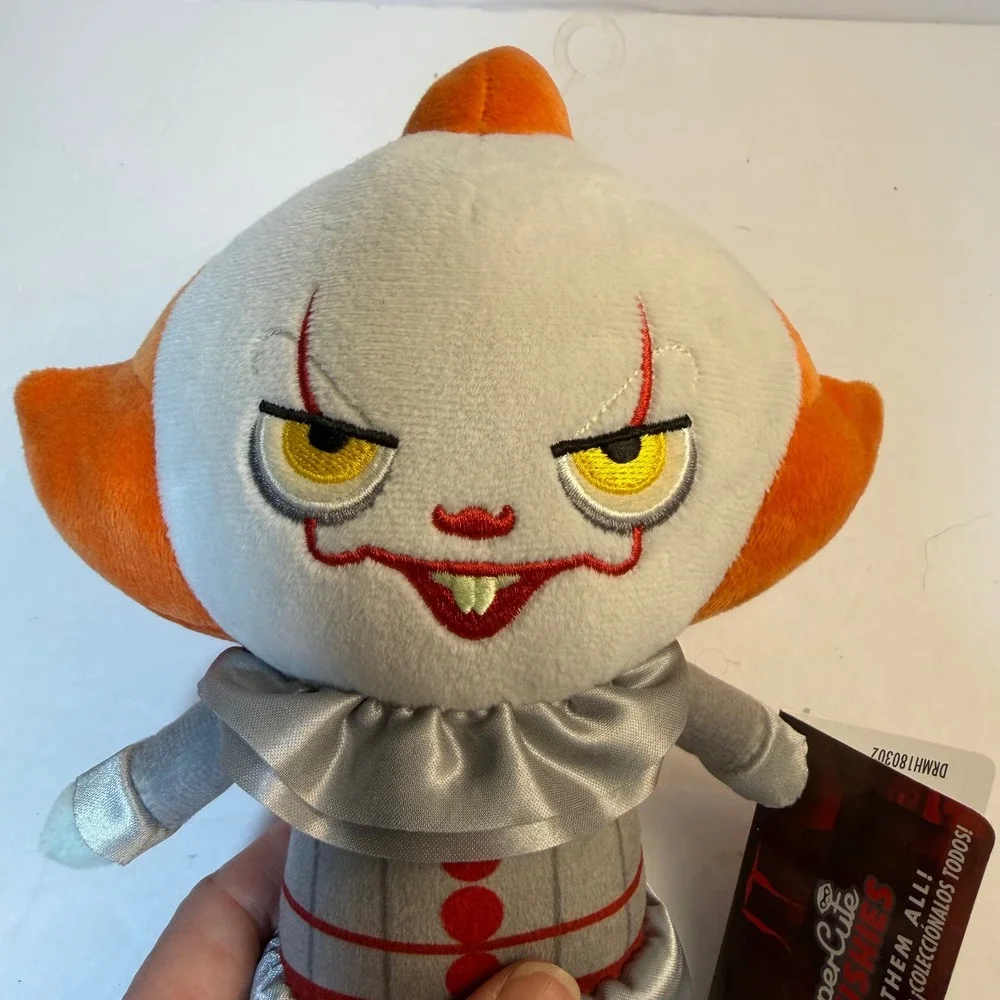 Funko IT Pennywise SuperCute Plushies Collectible Horror Plush 8 Inch NWT